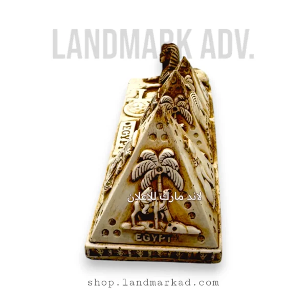 egyptian pyramids with sphinx desk gift